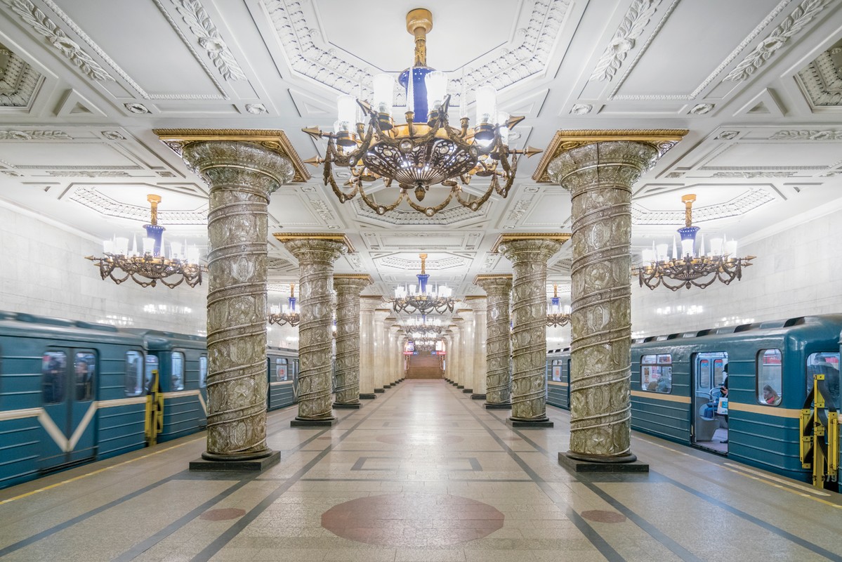Soviet Metro Stations | Archive | Publishing / Bookshop | FUEL